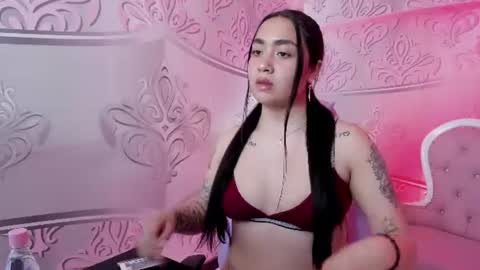 hinatta1_ online show from 16, 6, 2026