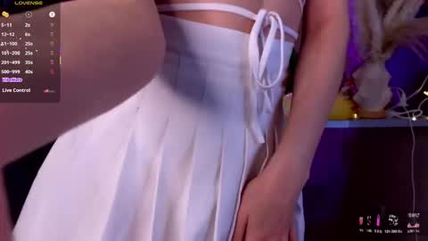 Ella online show from 26, 3, 2026