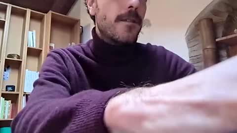 hitmenoww online show from 18, 1, 2026