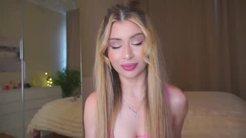 Moni Monica online show from 26, 3, 2026