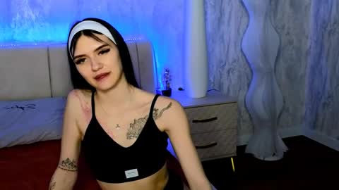 Holly online show from 26, 5, 2026