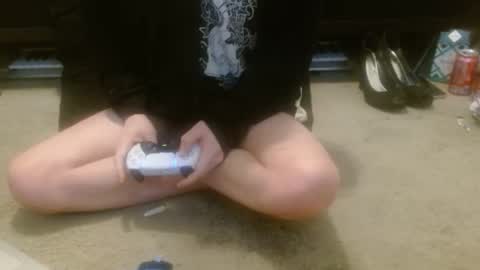 Holly Hawkes online show from 22, 2, 2026