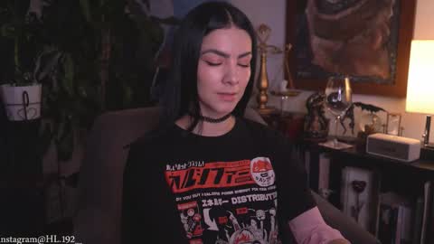 Snapshot of hollylinder_ chatting on 28, 2, 2026 Holly Linder online show from 28, 2, 2026