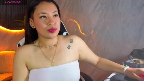 Snapshot of hollypeytoon chatting on 9, 9, 2025 Holly online show from 9, 9, 2025