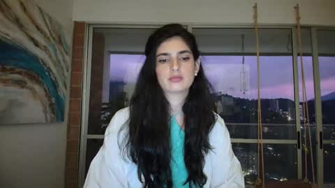 hollyshit_ online show from 18, 3, 2026