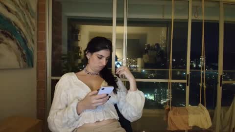 hollyshit_ online show from 25, 3, 2026