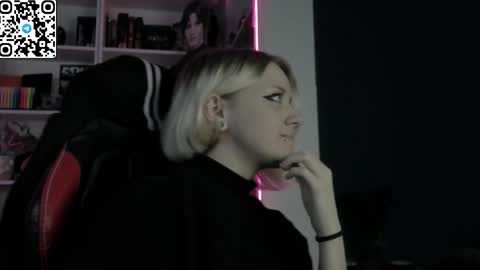 holy_mistresss online show from 11, 3, 2026