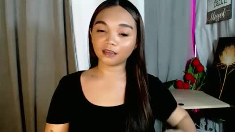 Snapshot of holy_shine chatting on 10, 5, 2026 Bella online show from 10, 5, 2026