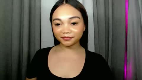 Snapshot of holy_shine chatting on 29, 5, 2026 Bella online show from 29, 5, 2026