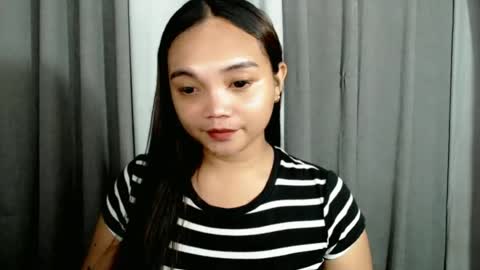 Snapshot of holy_shine chatting on 14, 6, 2026 Bella online show from 14, 6, 2026