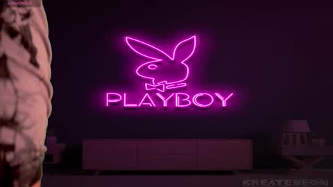 honeeeey_ online show from 1, 2, 2026