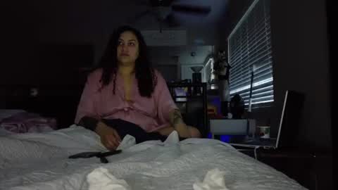 Honey online show from 11, 10, 2025