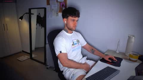 Andrew online show from 10, 2, 2026