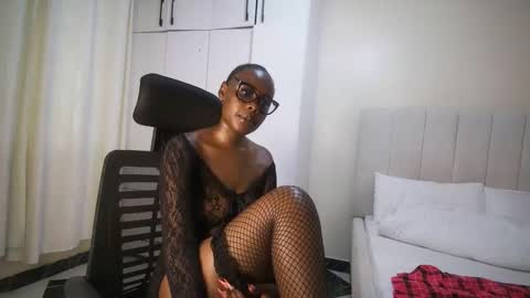 honey drop online show from 14, 4, 2026