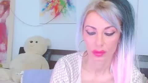 honey_lara online show from 15, 3, 2026