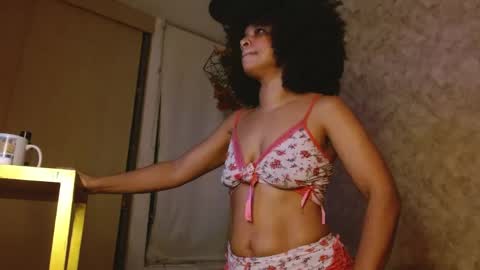 Snapshot of honey_sweet8 chatting on 26, 5, 2026 Honey-Sweett online show from 26, 5, 2026