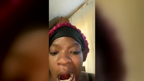 honeybaby44446 online show from 25, 6, 2026