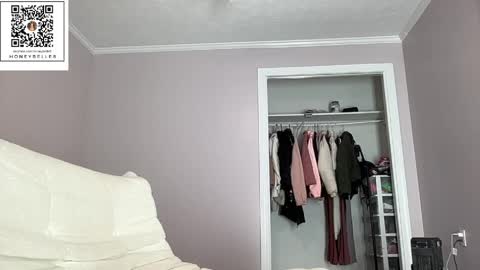 Snapshot of honeybelle8 chatting on 7, 4, 2026 belle brunette online show from 7, 4, 2026