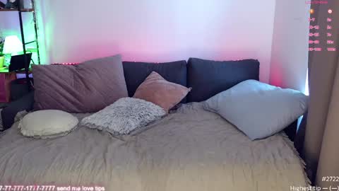 Snapshot of honeycarrol chatting on 8, 6, 2026 HoneyCarrol online show from 8, 6, 2026