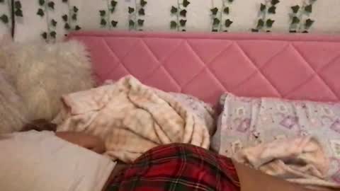 honeyyy89 online show from 28, 2, 2026