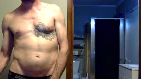 hoodedcricket online show from 18, 4, 2026