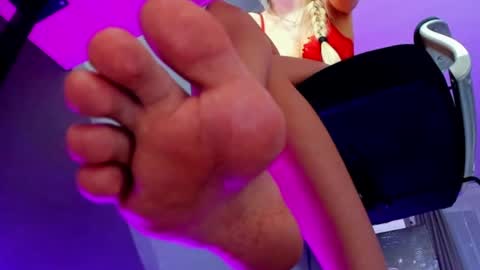 Snapshot of hooot_blonde777 chatting on 20, 2, 2025 hooot_blonde777 online show from 20, 2, 2025