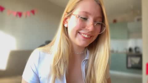 Audrey online show from 13, 10, 2025