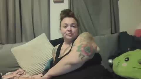 Snapshot of horneygirl88ddd chatting on 17, 10, 2025 horneygirl88ddd online show from 17, 10, 2025