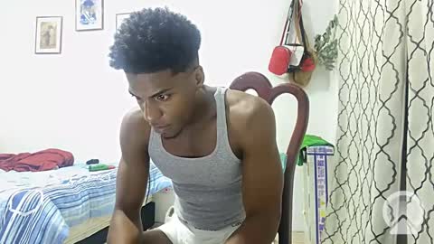 Snapshot of horneyguy2399 chatting on 4, 1, 2025 sugarbaby online show from 4, 1, 2025