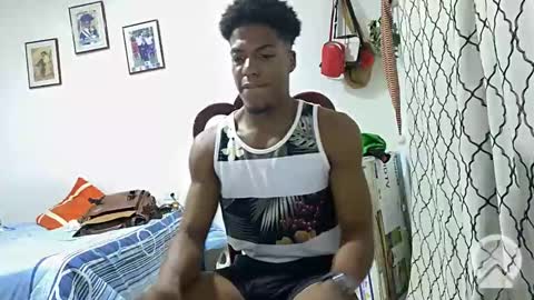 Snapshot of horneyguy2399 chatting on 7, 1, 2025 sugarbaby online show from 7, 1, 2025