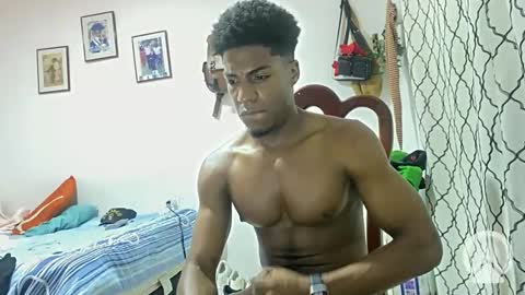 Snapshot of horneyguy2399 chatting on 11, 1, 2025 sugarbaby online show from 11, 1, 2025