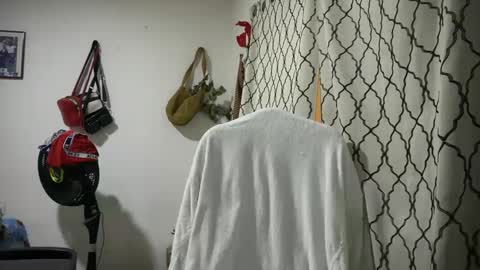 Snapshot of horneyguy2399 chatting on 28, 9, 2025 sugarbaby online show from 28, 9, 2025