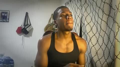 Snapshot of horneyguy2399 chatting on 14, 10, 2025 sugarbaby online show from 14, 10, 2025