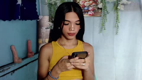 Rhiana online show from 6, 4, 2026