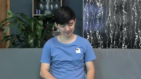 Alex and Camilo online show from 23, 11, 2025