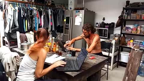 Snapshot of hornyhippies0080 chatting on 27, 10, 2025 Nix  D online show from 27, 10, 2025