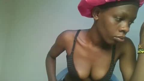 Snapshot of hornylittleprinces chatting on 10, 10, 2025 Princes online show from 10, 10, 2025