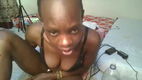 Snapshot of hornylittleprinces chatting on 10, 10, 2025 Princes online show from 10, 10, 2025