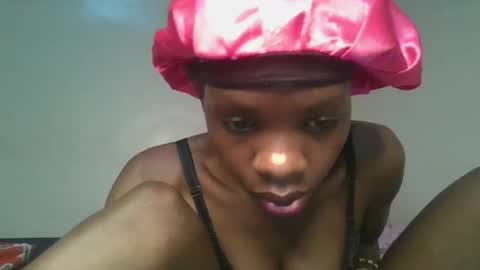 Snapshot of hornylittleprinces chatting on 15, 10, 2025 Princes online show from 15, 10, 2025