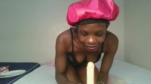 Snapshot of hornylittleprinces chatting on 16, 10, 2025 Princes online show from 16, 10, 2025