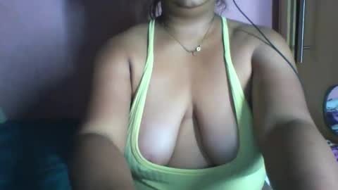 Snapshot of hornymood30 chatting on 1, 12, 2025 Hornymood30 online show from 1, 12, 2025