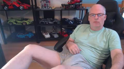 Snapshot of hornynthick70 chatting on 22, 12, 2024 hornynthick70 online show from 22, 12, 2024