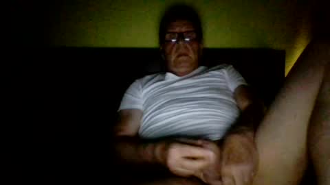hornyoldman2558 online show from 17, 7, 2026