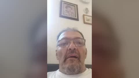 Snapshot of hornysiciliancock712446 chatting on 30, 7, 2026 Peter online show from 30, 7, 2026