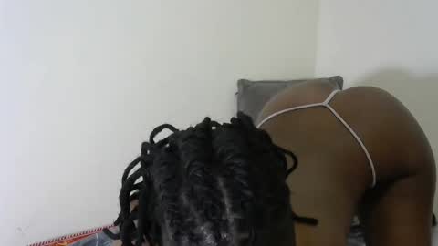 Snapshot of hornysouls01 chatting on 27, 2, 2025 hornysouls01 online show from 27, 2, 2025