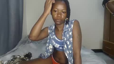 Snapshot of hornysouls01 chatting on 13, 10, 2025 hornysouls01 online show from 13, 10, 2025