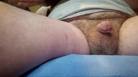 Snapshot of hornythumb chatting on 12, 9, 2025 HornyThumb online show from 12, 9, 2025