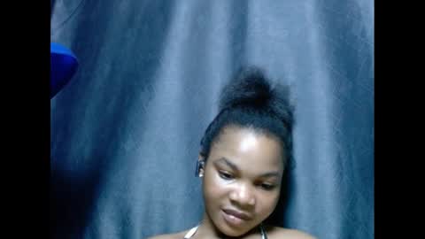 Snapshot of hornyxbum chatting on 14, 12, 2024 hornyxbum online show from 14, 12, 2024