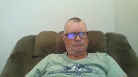 hot4tightholes online show from 6, 3, 2025