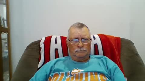 hot4tightholes online show from 17, 4, 2026